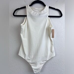 NWT: SKIMS Fits Everybody High Neck Bodysuit in Marble Size Large